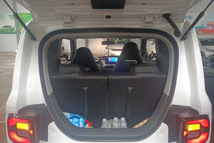 Used Geely Galaxy Panda 2024 Panda Mini 200km Endurance Bear Trunk