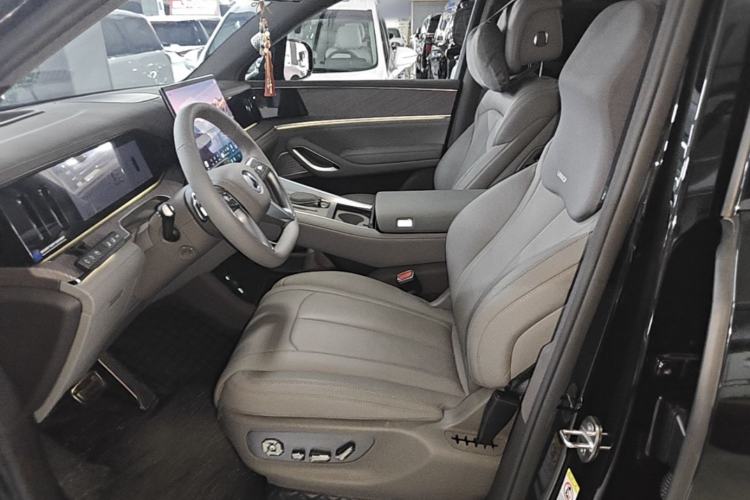 Used Denza N9 2025 Flagship Model