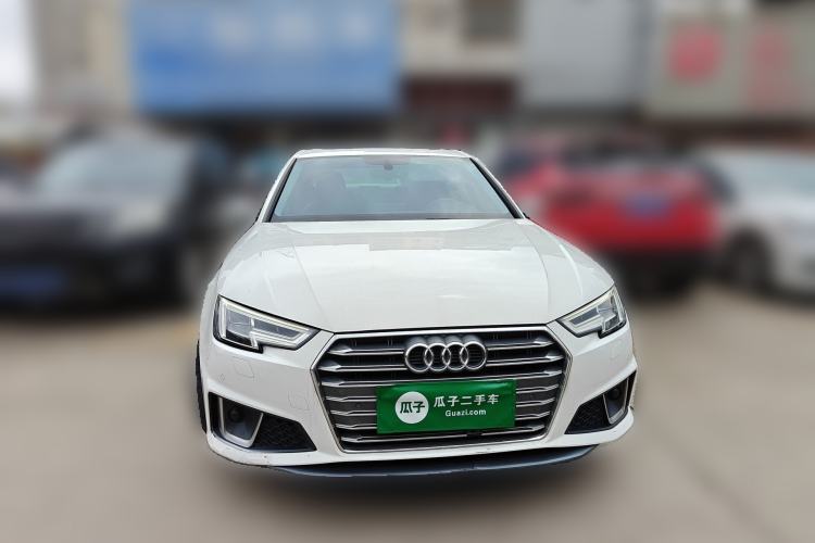 Used Audi A4L 2019 40 TFSI Fashion Edition China VI Emission Standard Front