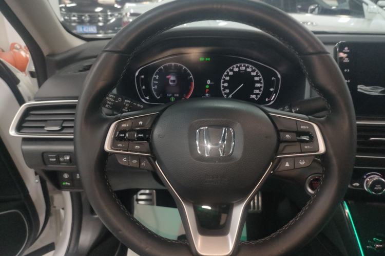 Used Honda Accord 2022 260TURBO Phantom Night · Prestige Edition
