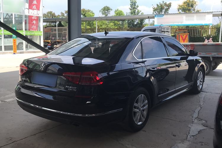 Used Volkswagen Passat 2016 330TSI DSG Luxury Edition