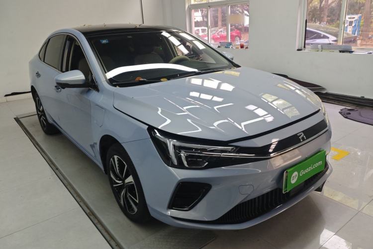 Used Rising ER6 2020 620 km Smart Edition
