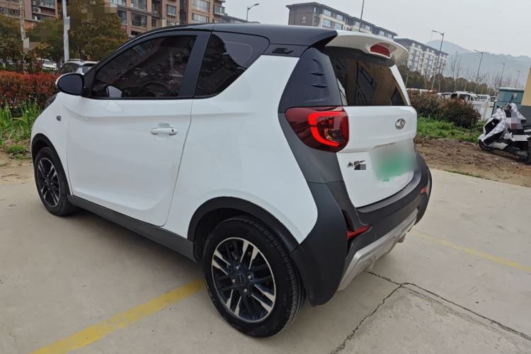 Used Chery Little Ant 2022 Restyled Version Sweet Pink Edition Half-Sugar Version 30.6 kWh 30 kW 301 km