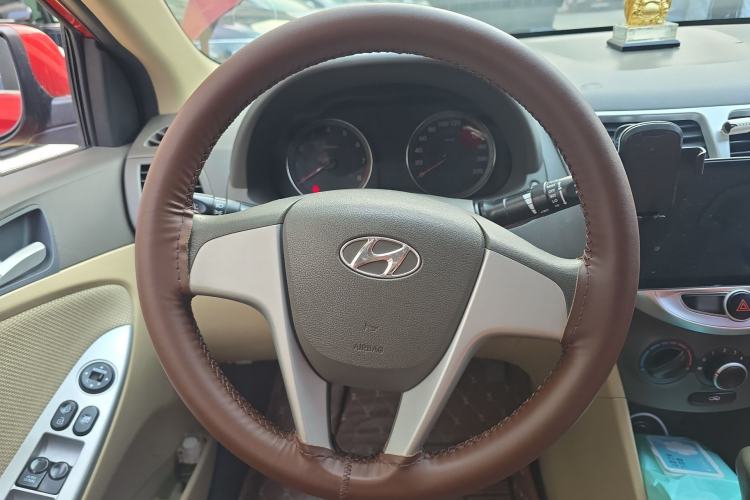 Used Hyundai Verna (older generation) 2010 Sedan 1.4L Automatic Fashionable GT Model
