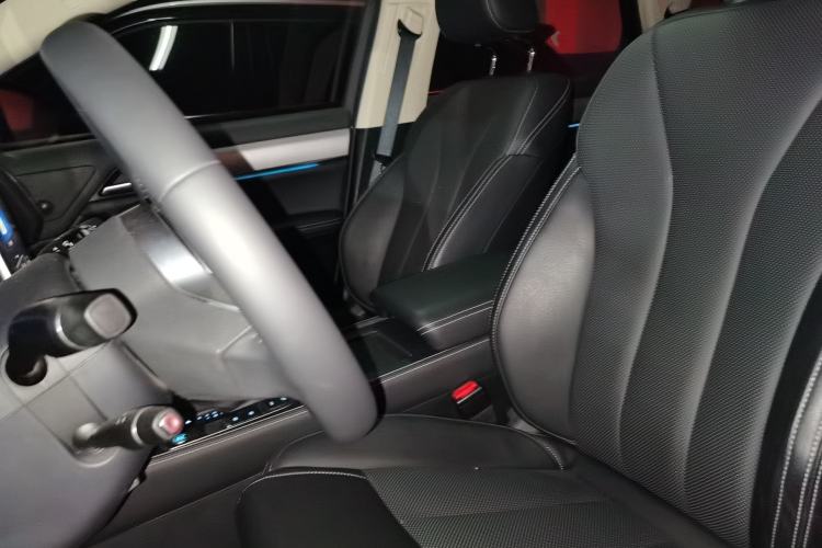 Used BYD Tang 2019 2.0T Automatic SmartConnect Prestige 7-Seater China VI Standard