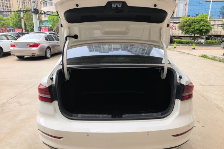 Used Volkswagen Lavida 2021 280TSI DSG Comfort Edition
