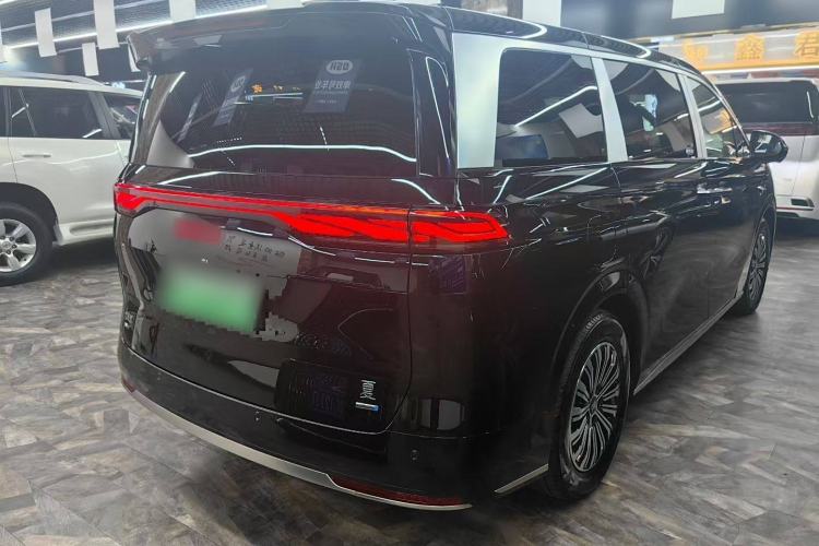 Used BYD Xia 2025 DM-i 1.5T 180km Beyond Edition
