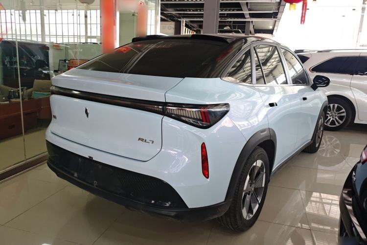 Used Livan 7 2023 605 km ZHU FENG Rear Right 45 Deg