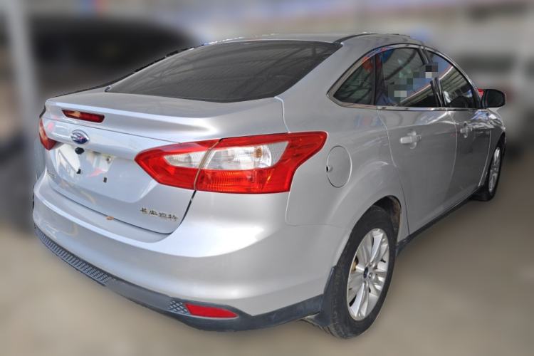 Used Ford Focus 2012 Sedan 1.6L Manual Comfort Model
