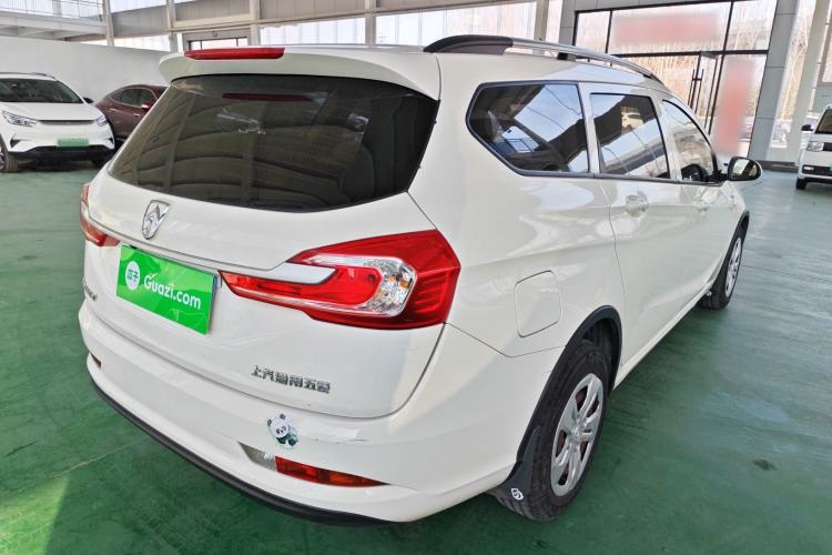 Used Baojun 310W 2017 1.5L Manual Comfort Version China VI Emission Standard
