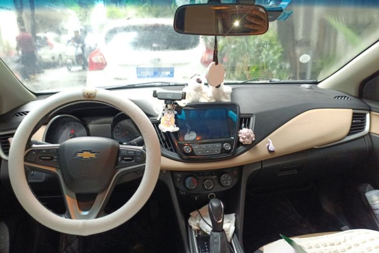 Used Chevrolet Monza 2021 320 Automatic Enjoyment Sunroof Edition