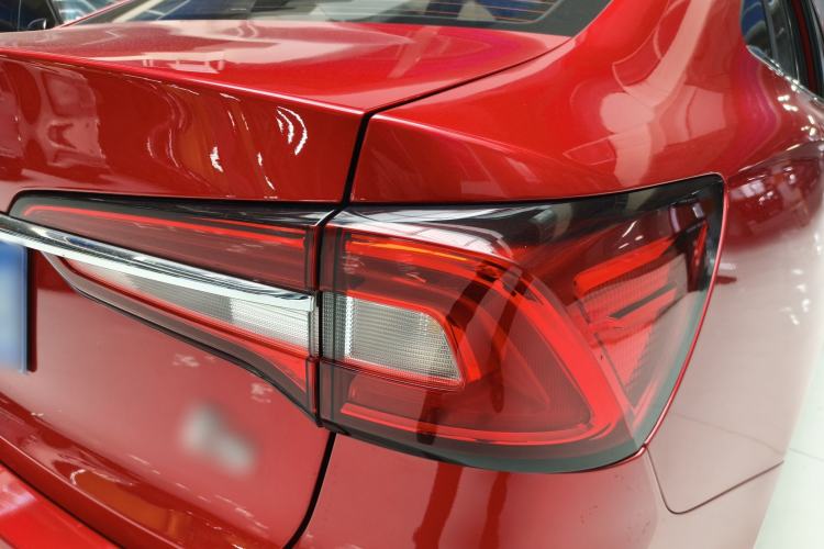 Used Roewe i5 2019 1.5L Automatic 4G Connected Linghao Flagship Edition