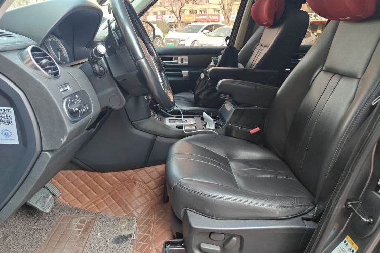 Used Land Rover Discovery 2016 3.0 SC Obsidian Black Heritage Edition SE