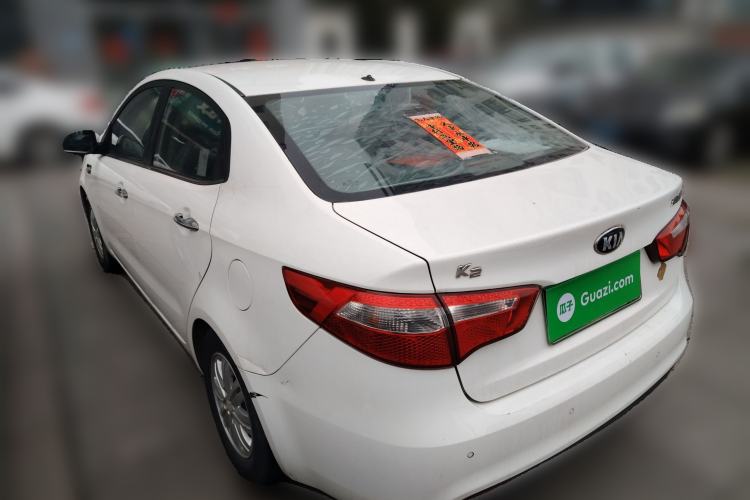 Used Kia K2 2012 Sedan 1.4L MT GLS Commemorative Edition
