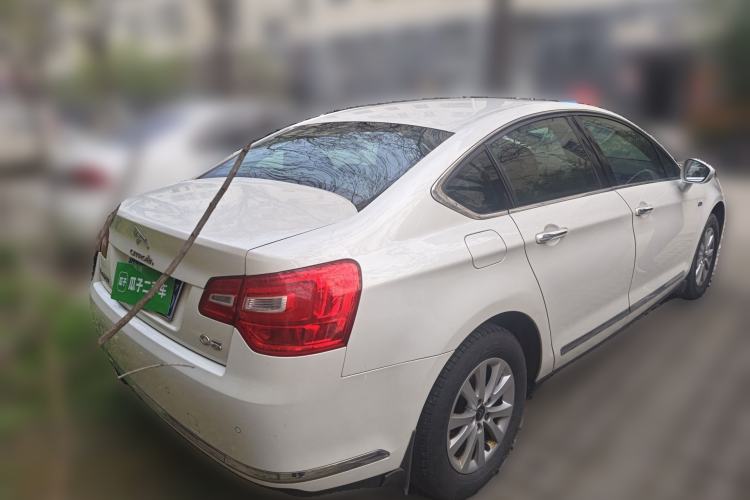 Used Citroen C5 2014 1.6T Automatic Luxury Model Rear Right 45 Deg