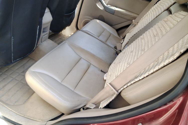 Used Chery Tiggo 3 2014 1.6L Manual Zhishang Edition Left Rear Seat