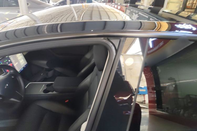 Used Tesla Model Y 2021 Standard Range Rear-Wheel Drive Version