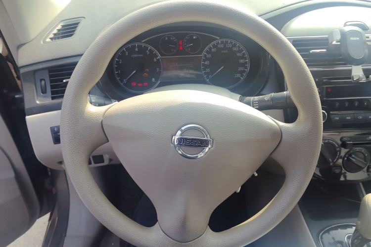 Used Nissan Tiida 2014 1.6L CVT Comfort Model
