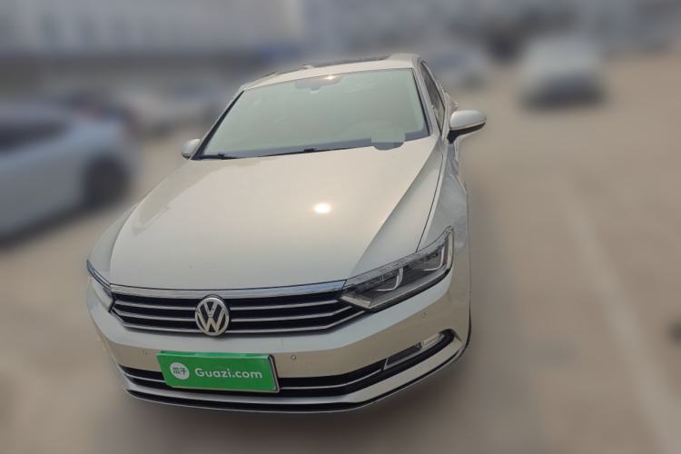 Used Volkswagen Magotan 2019 330TSI DSG Luxury Model China V Standard Front