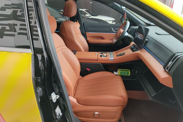 Used JETOUR Shanhai L7 Plus 2025 Model 220km Flagship 7-seater
