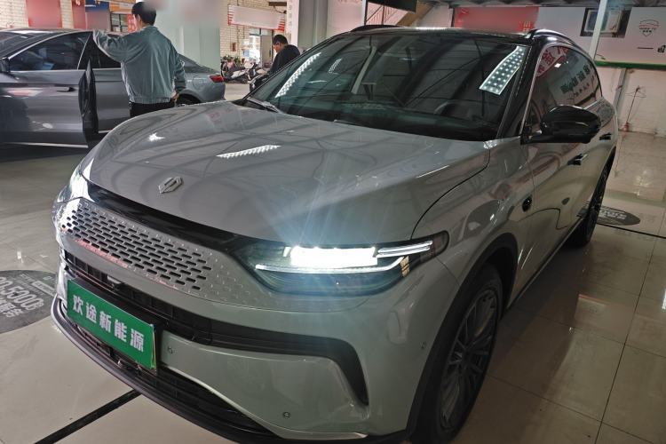 Used Leapmotor C11 2024 Range-Extended 300 Luxury Edition