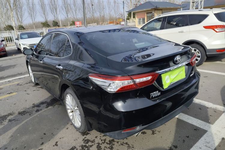Used Toyota Camry 2018 2.5G Luxury Edition
