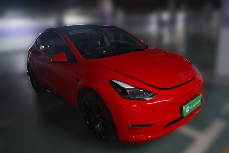 Used Tesla Model Y 2023 High-Performance All-Wheel-Drive Version
