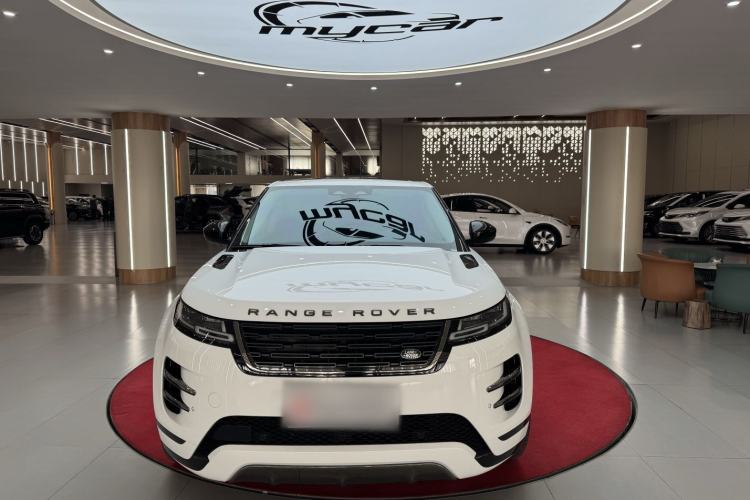 Used Land Rover Range Evoque 2024 Aurora L 249 PS Prestige Light-Chasing Edition
