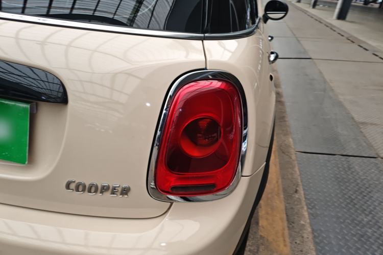 Used MINI MINI 2016 1.5T COOPER Five-Door Edition
