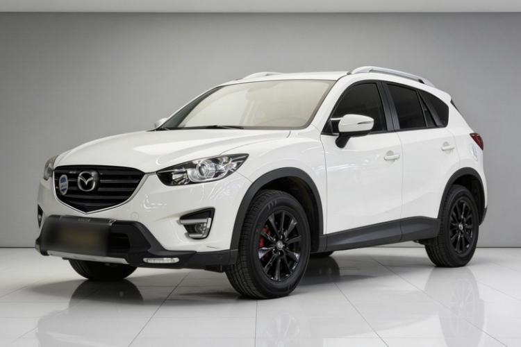 Used Mazda CX-5 2015 2.0L Manual Two-Wheel Drive Comfort Version Front Left 45 Deg