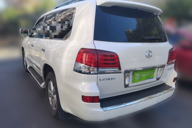 Used Lexus LX 2013 570
