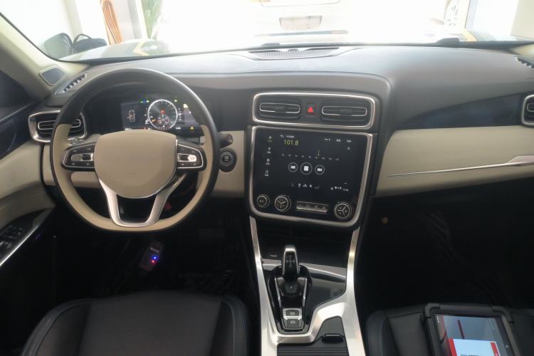 Used Lynk & Co 01 2017 2.0T Two-Wheel Drive Zhaopu Version
