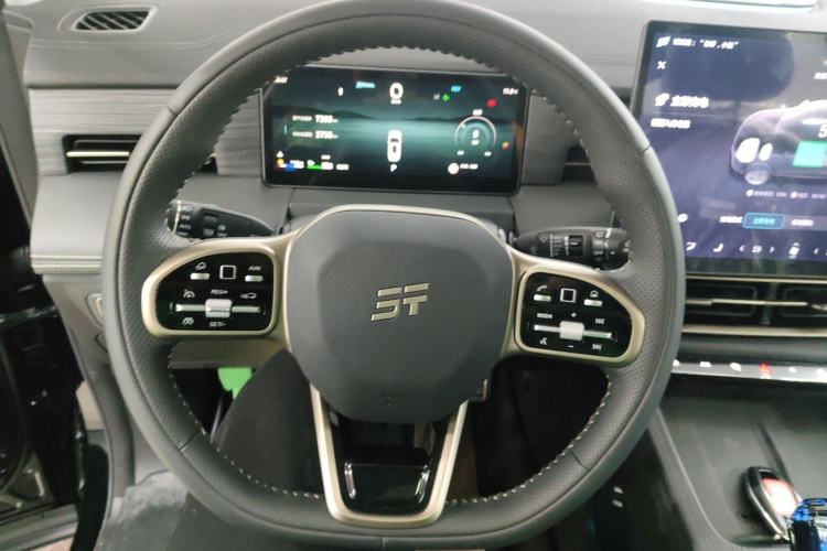 Used JETOUR Shanhai L9 2024 1.5TD 2DHT Pro 7-Seater