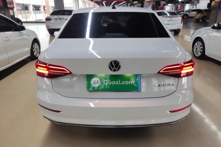 Used Volkswagen Lavida 2021 1.5L Automatic Vision Edition
