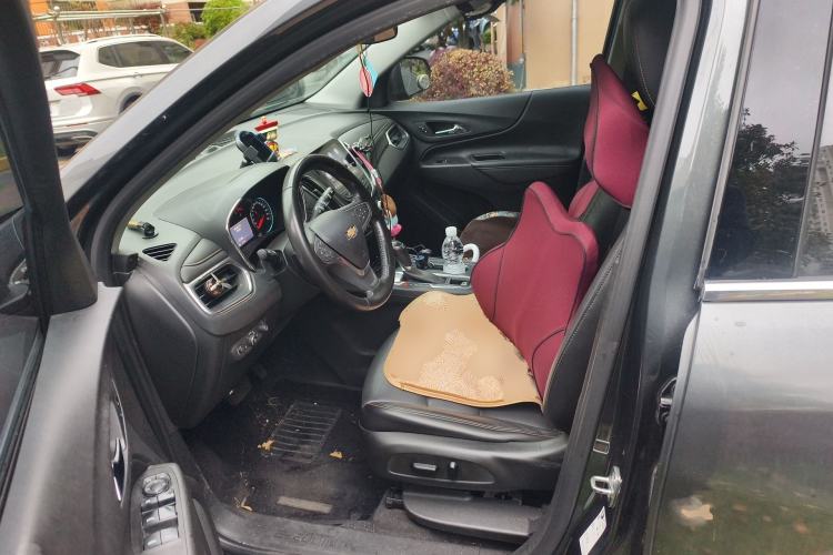 Used Chevrolet Equinox 2019 535T Automatic YuJie Edition China V Standard Driver Seat