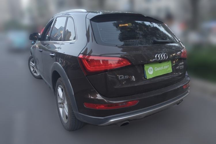 Used Audi Q5 2017 Plus 40 TFSI Technology Model
