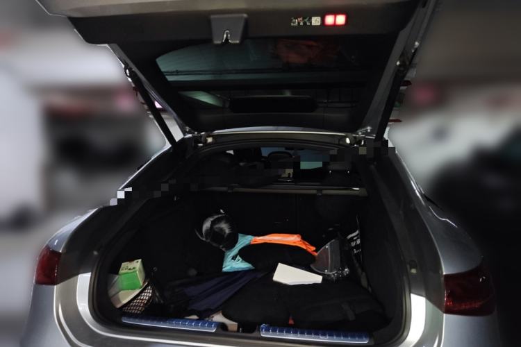 Used Mercedes-Benz EQS 2022 Updated Version 450+ Pioneer Edition Trunk