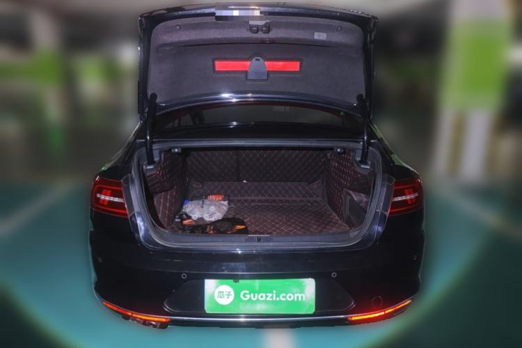 Used Volkswagen Magotan 2018 330TSI DSG Advanced Model
