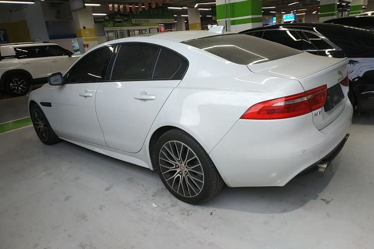 Used Jaguar XE 2018 2.0T 300 PS All-Wheel-Drive R-Sport Sport Edition

