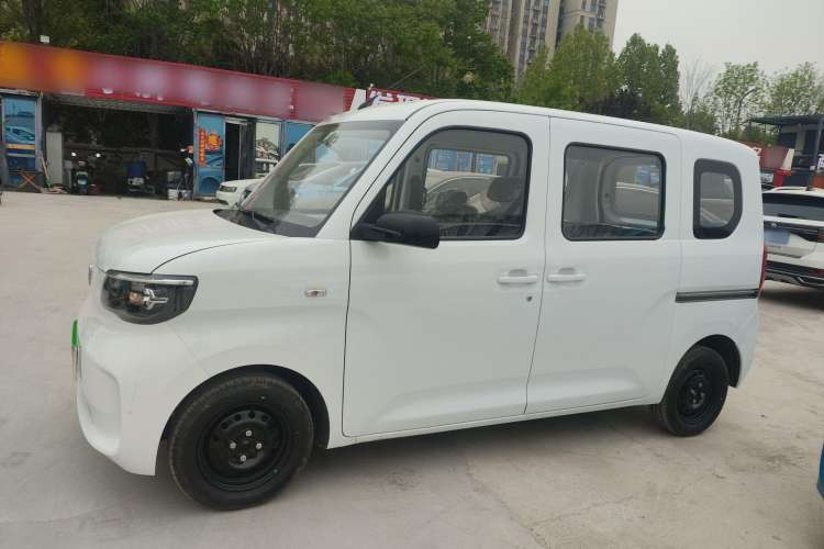 Used Wuling Zhiguang New Energy 2025 Standard Model