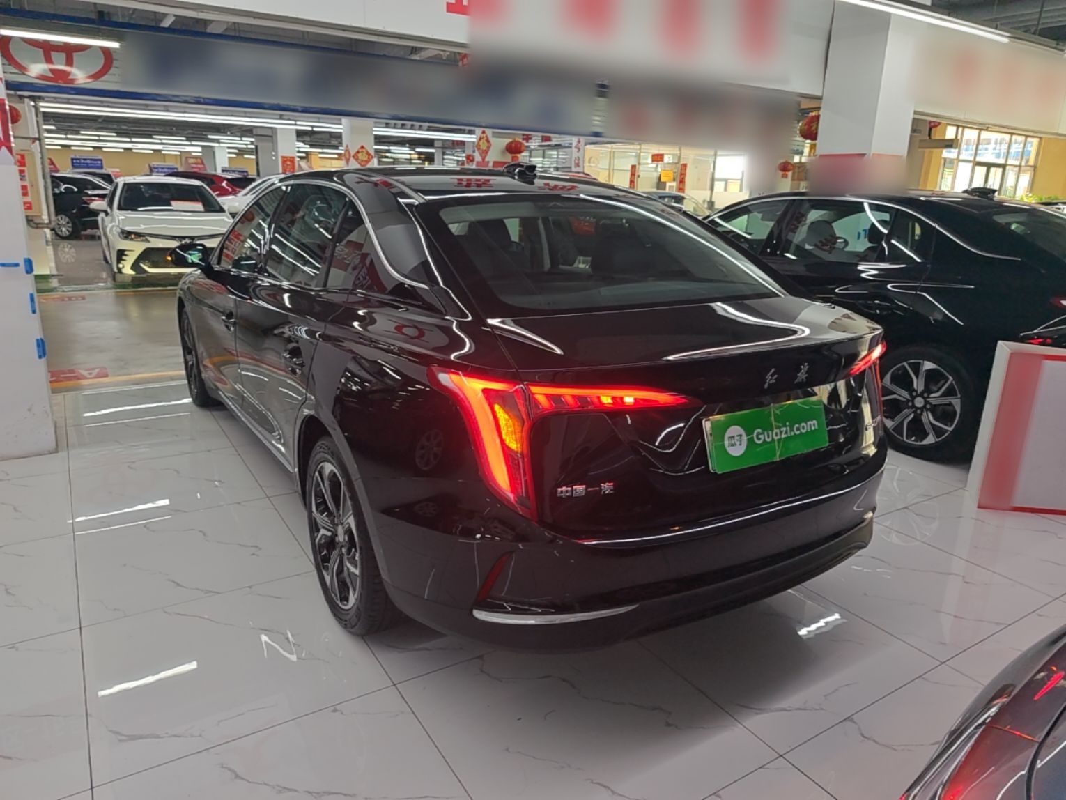 Hongqi E-QM5 2023 Revised Version Basic Travel Edition — снимка 4