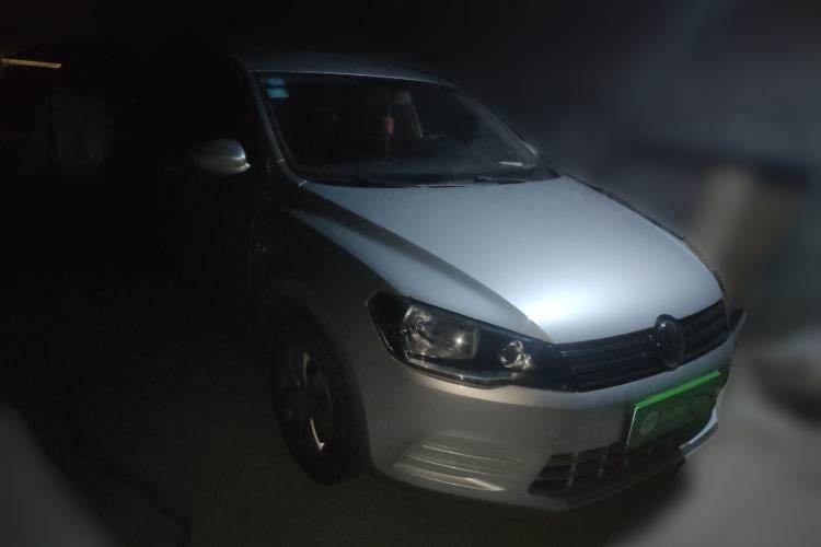 Used Volkswagen Jetta 2015 Value Edition 1.6L Manual Fashionable Style
