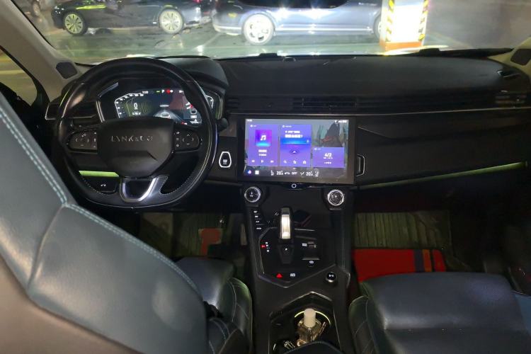 Used Lynk & Co 05 2020 2.0TD Two-Wheel Drive Shine Halo
