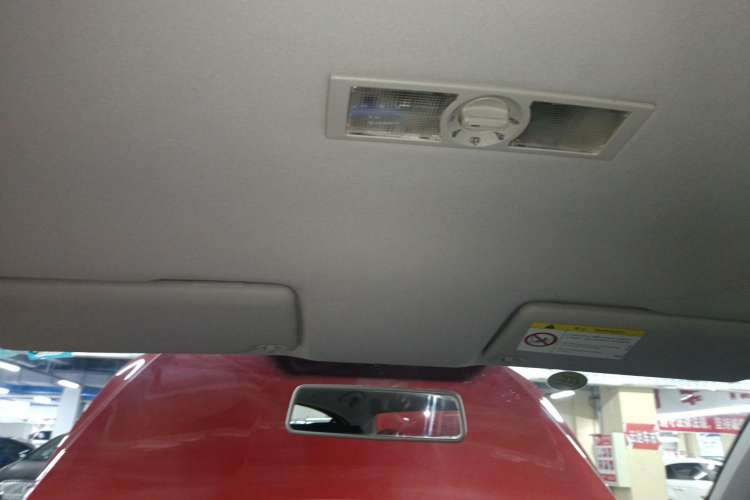 Used Volkswagen Lavida 2015 1.6L Automatic Fashion Edition