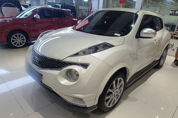 Used Infiniti ESQ 2014 1.6L Spontaneous Edition