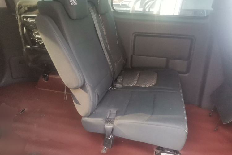 Used JAC Refine M3 2022 1.8L 7-seat Standard Edition Left Rear Seat