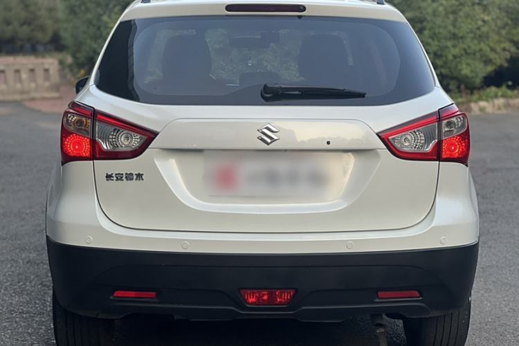 Used Suzuki S-Cross 2015 1.6L Manual Two-Wheel Drive Entry Model
