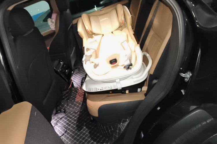 Used Land Rover Range Sport 2023 400PS Dynamic SE Left Rear Seat