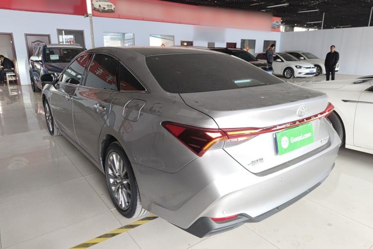 Used Toyota Avalon 2024 Dual-Motor 2.0L Luxury Edition Rear Left 45 Deg