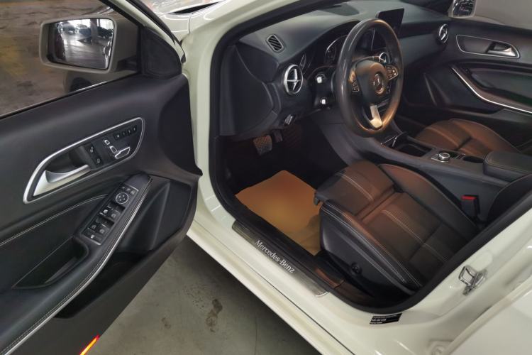 Used Mercedes-Benz A-Class 2018 A 200 Fashion Model